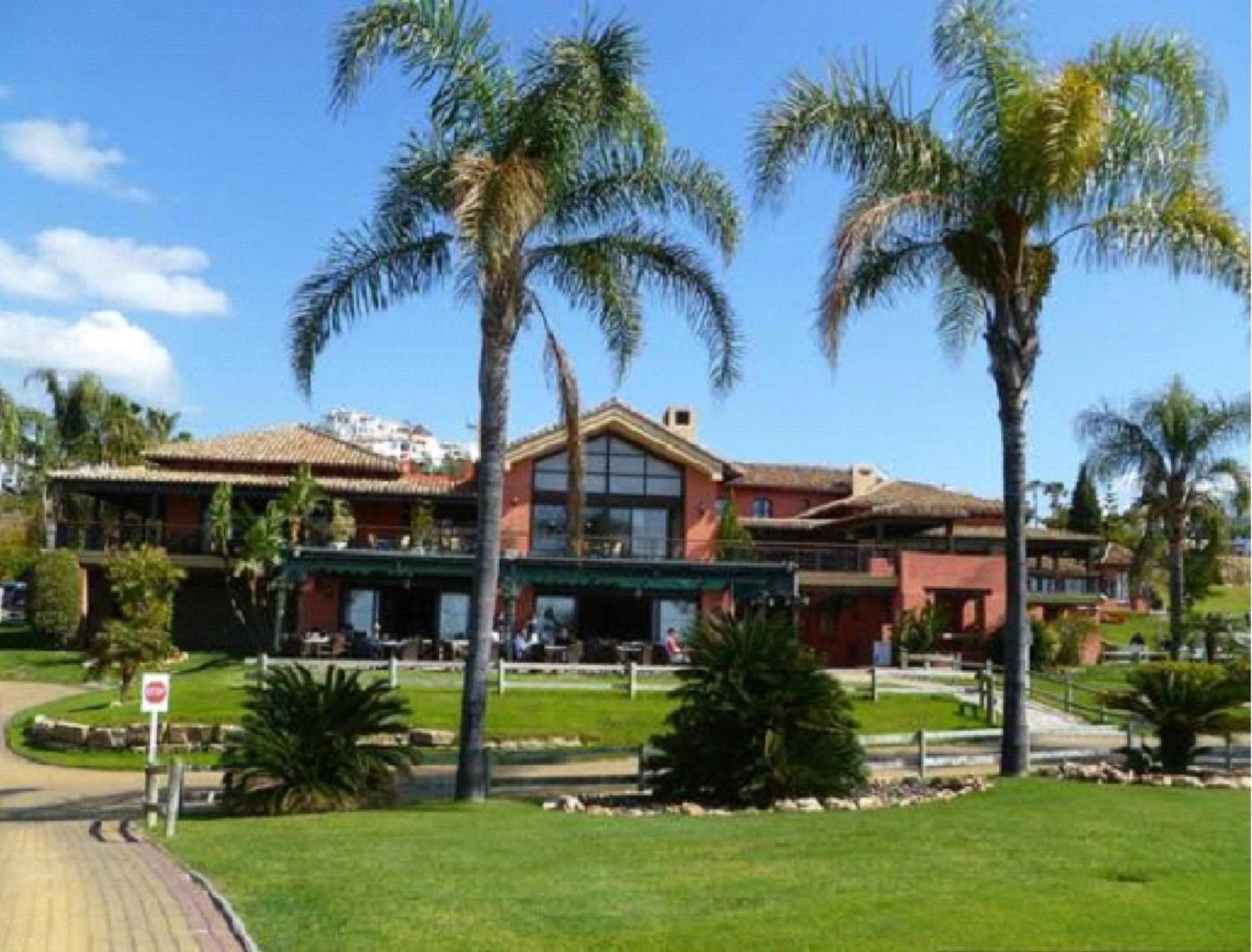 Superior 3Br Golfla Apartment Minutes From Puerto Banus & Marbella マラガ エクステリア 写真